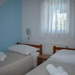 Maria *